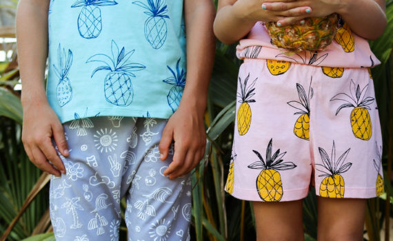 island-state-co-pineapple-tee-in-limpet-shell-oh-my-golly-gosh island-state-co-pineapple-tee-in-limpet-shell-oh-my-golly-gosh